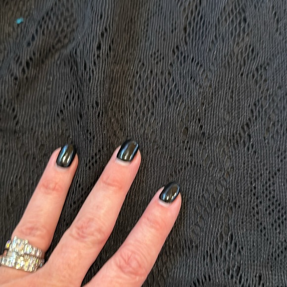 Staple Dress. 👗 - Picture 2 of 4